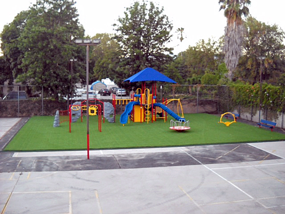 Plastic Grass Whiteriver, Arizona Athletic Playground, Commercial Landscape